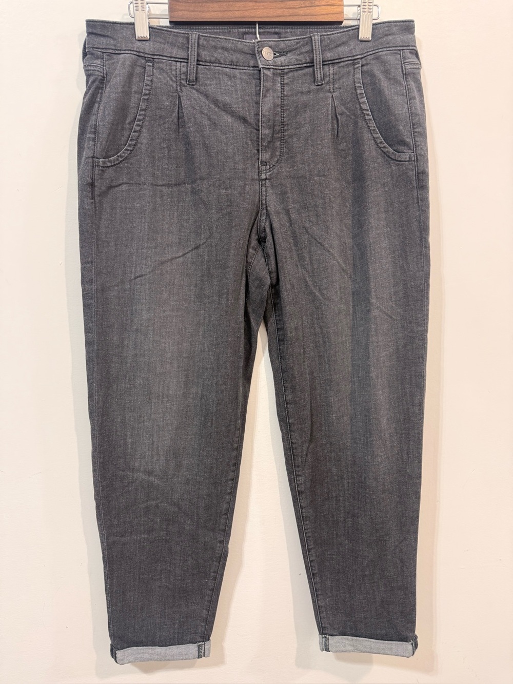 NYDJ  Lift & Tuck Tech Gray Carrot Leg Ankle High Rise Cuffed Hem Jeans Size 8